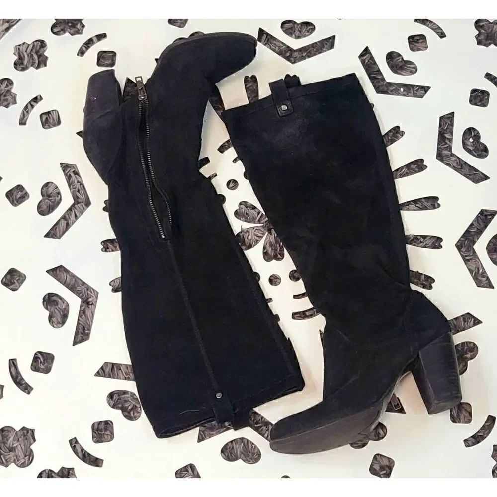 UGG boots - Picture 3 of 6